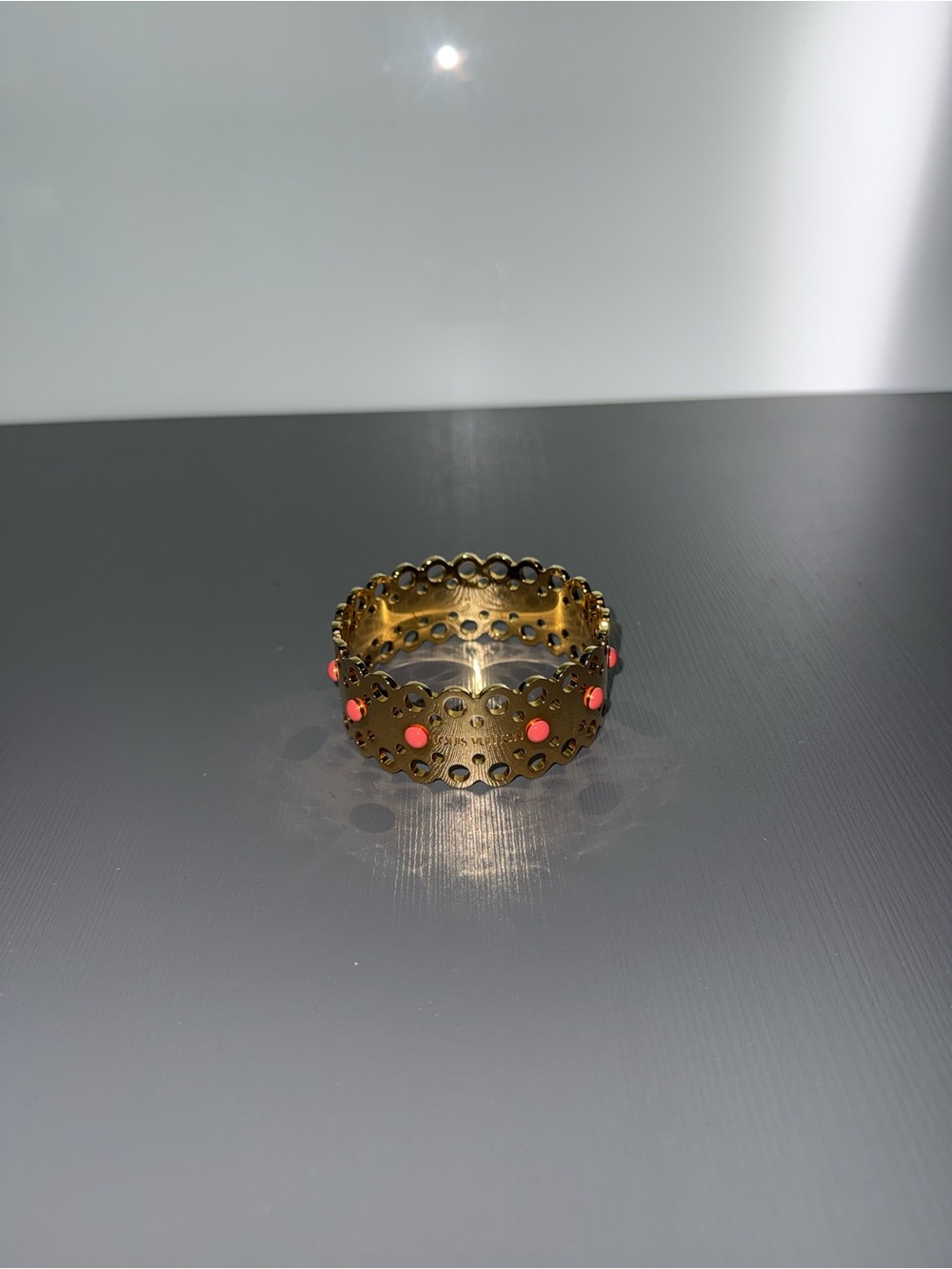 Louis Vuitton Hide & Seek Gold-Tone Coral Stud Bracelet | Size M